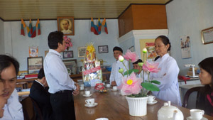 Central and local officials visits Caodai Churches in Lam Dong province on occasion of its 90th anniversary